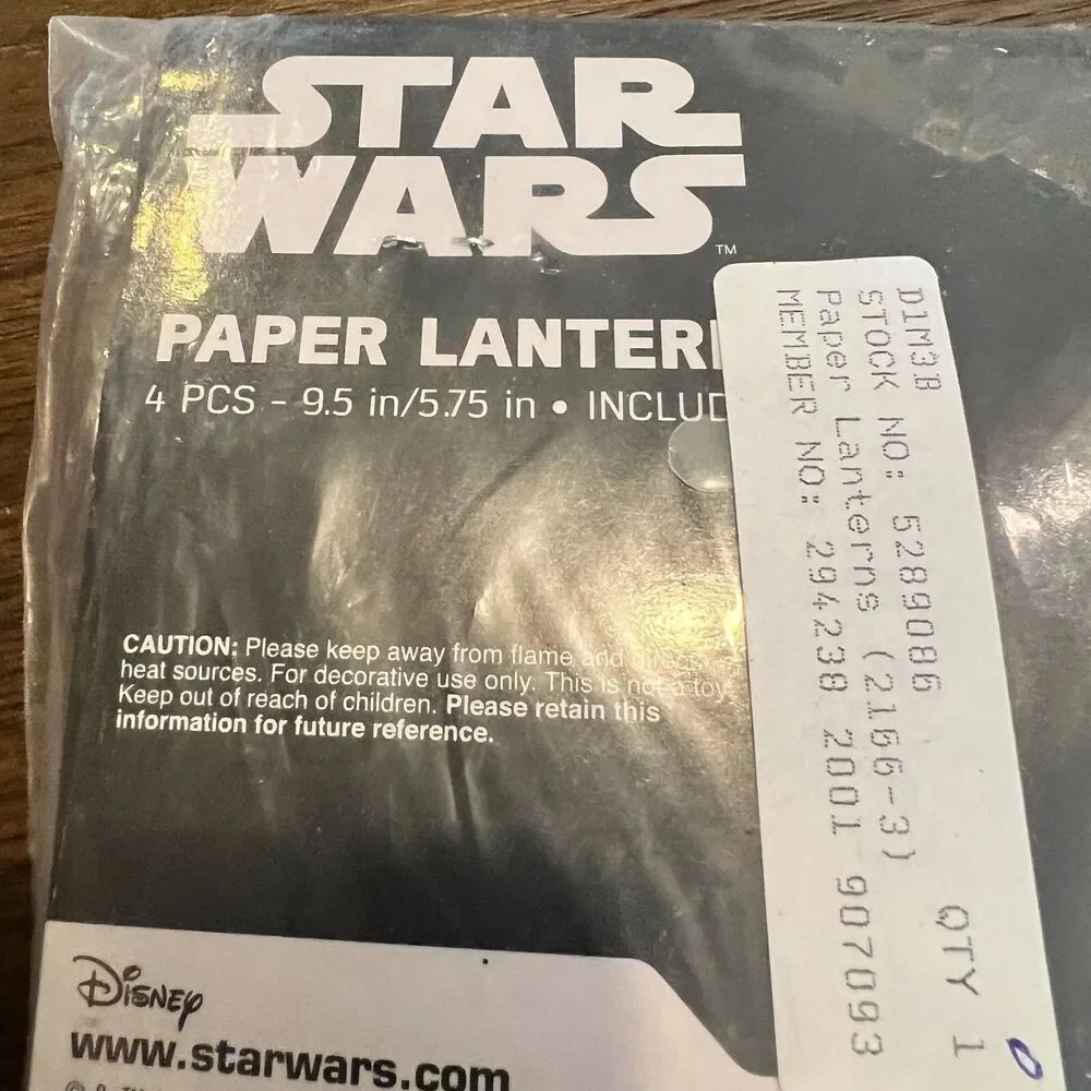 4 packs of 4 Star Wars Force Awakens Paper Lanterns Party Decorations Disney New